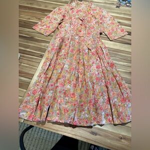 Handmade vintage floral dress size XS